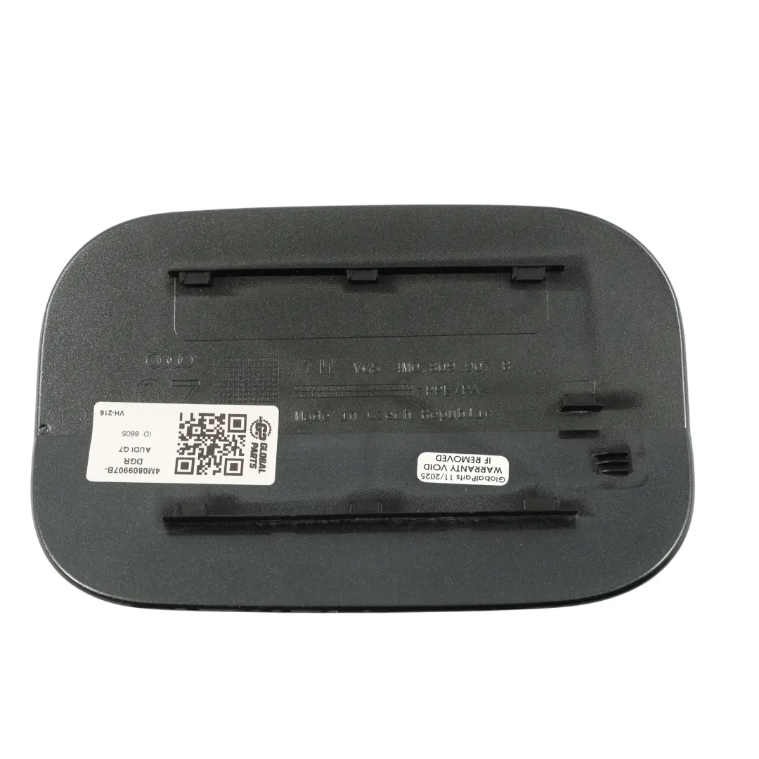 4M Fuel Filler Flap Cover Daytona Grey Pearl Effect - Z7S to Audi Q7 with Part number 4M0809907B Audi Q7 4M Fuel Filler Flap Cover Daytona Grey Pearl Effect - Z7S - SKU 4M0809907B-DGR - Part number 4M0809907B