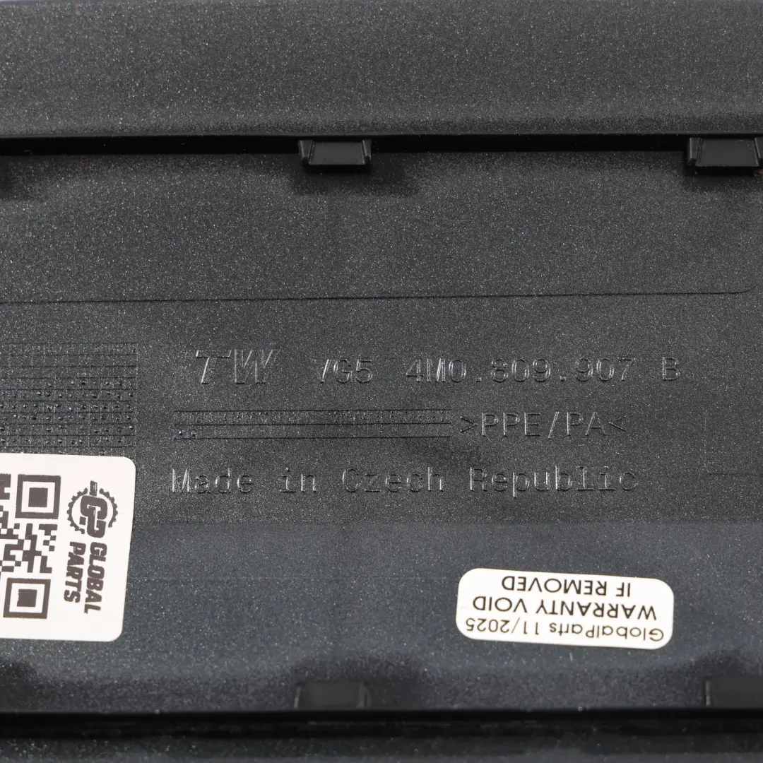 Audi Q7 4M Cache Trappe À Carburant Gris Daytona Nacré - Z7S - SKU 4M0809907B-DGR - Numéro de pièce 4M0809907B