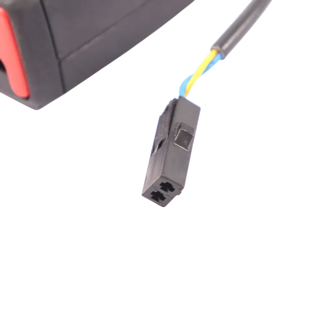 Audi Q7 4M Seat Belt Buckle Double Twin Latch Centre Middle Left N/S - SKU 4M0857739K - Part number 4M0857739K