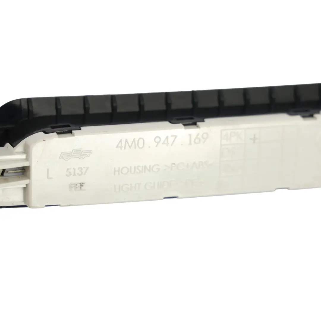 4M Gepäckraum Kofferraum Innenraumbeleuchtung Links für Audi Q7 mit Teilenummer 4M0947169 Audi Q7 4M Gepäckraum Kofferraum Innenraumbeleuchtung Links - SKU 4M0947169 - Teilenummer 4M0947169