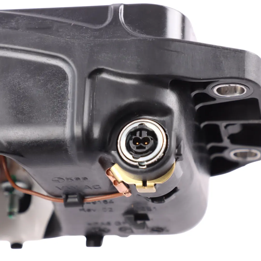 4M Air Module Passenger Side Front Dashboard Dash to Audi Q7 with Part number 4M8880204H Audi Q7 4M Air Module Passenger Side Front Dashboard Dash - SKU 4M8880204H - Part number 4M8880204H