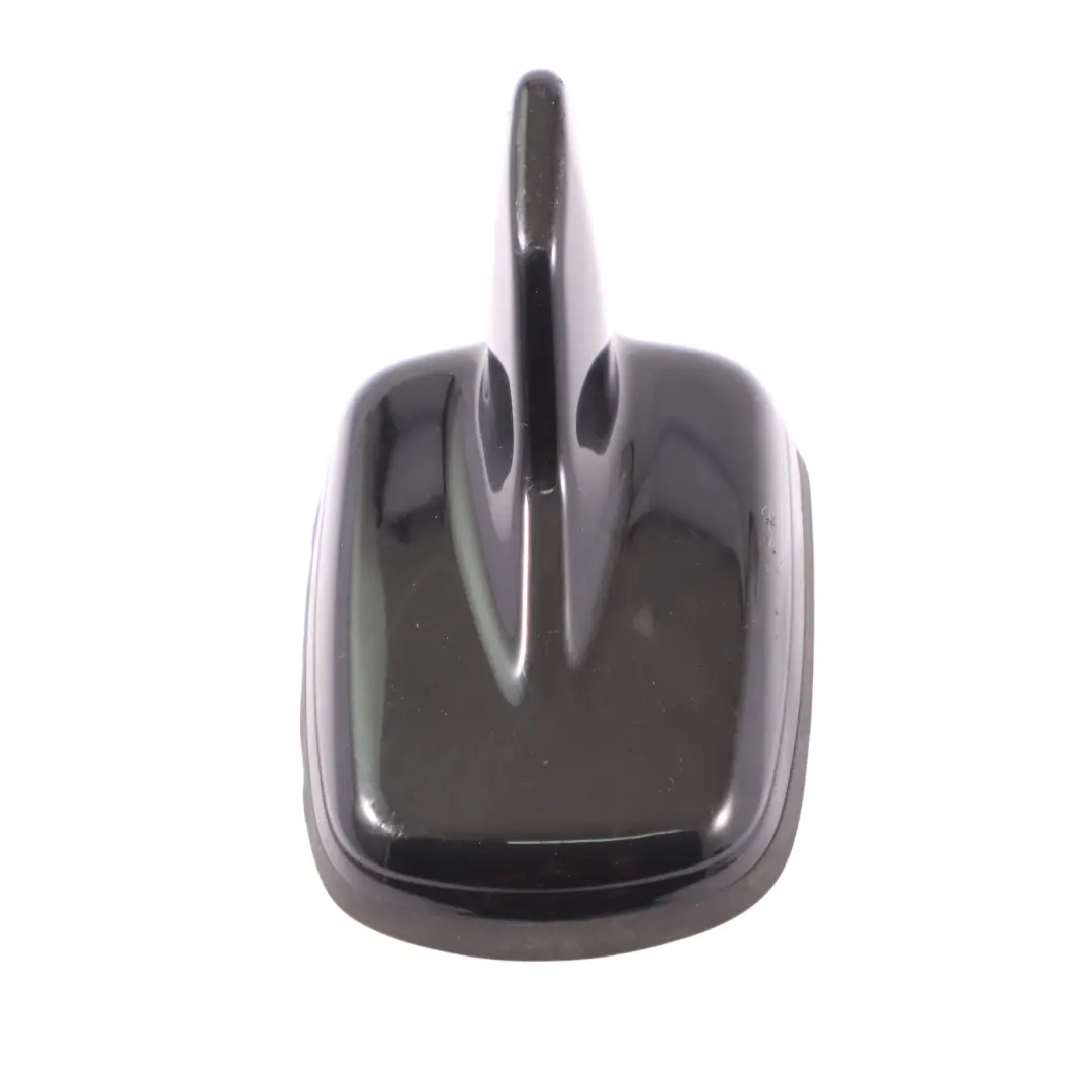 8Y Antenna Satellitare A Tetto Shark Black per Audi S3 con numero di parte 4N0035503AF Audi S3 8Y Antenna Satellitare A Tetto Shark Black - SKU 4N0035503AF-BLK - Numero di parte 4N0035503AF