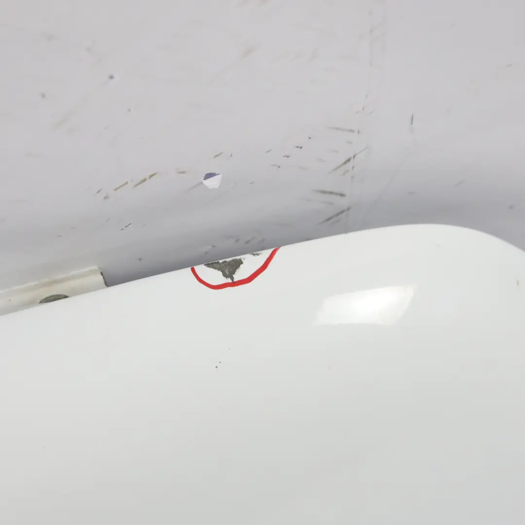 Panel Lateral Delantero Derecho Guardabarros Frozen White para Ford Transit Connect con número de pieza 5131151 Ford Transit Connect Panel Lateral Delantero Derecho Guardabarros Frozen White - SKU 5131151-FW - Número de pieza 5131151