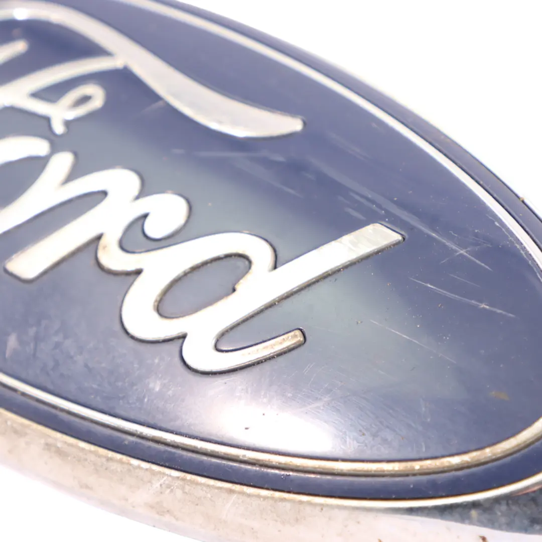 Mk8 Frontabzeichen Motorhaubenemblem Aufgeklebtes CK41-8B262-AA für Ford Transit mit Teilenummer 5305940 Ford Transit Mk8 Frontabzeichen Motorhaubenemblem Aufgeklebtes CK41-8B262-AA - SKU 5305940 - Teilenummer 5305940