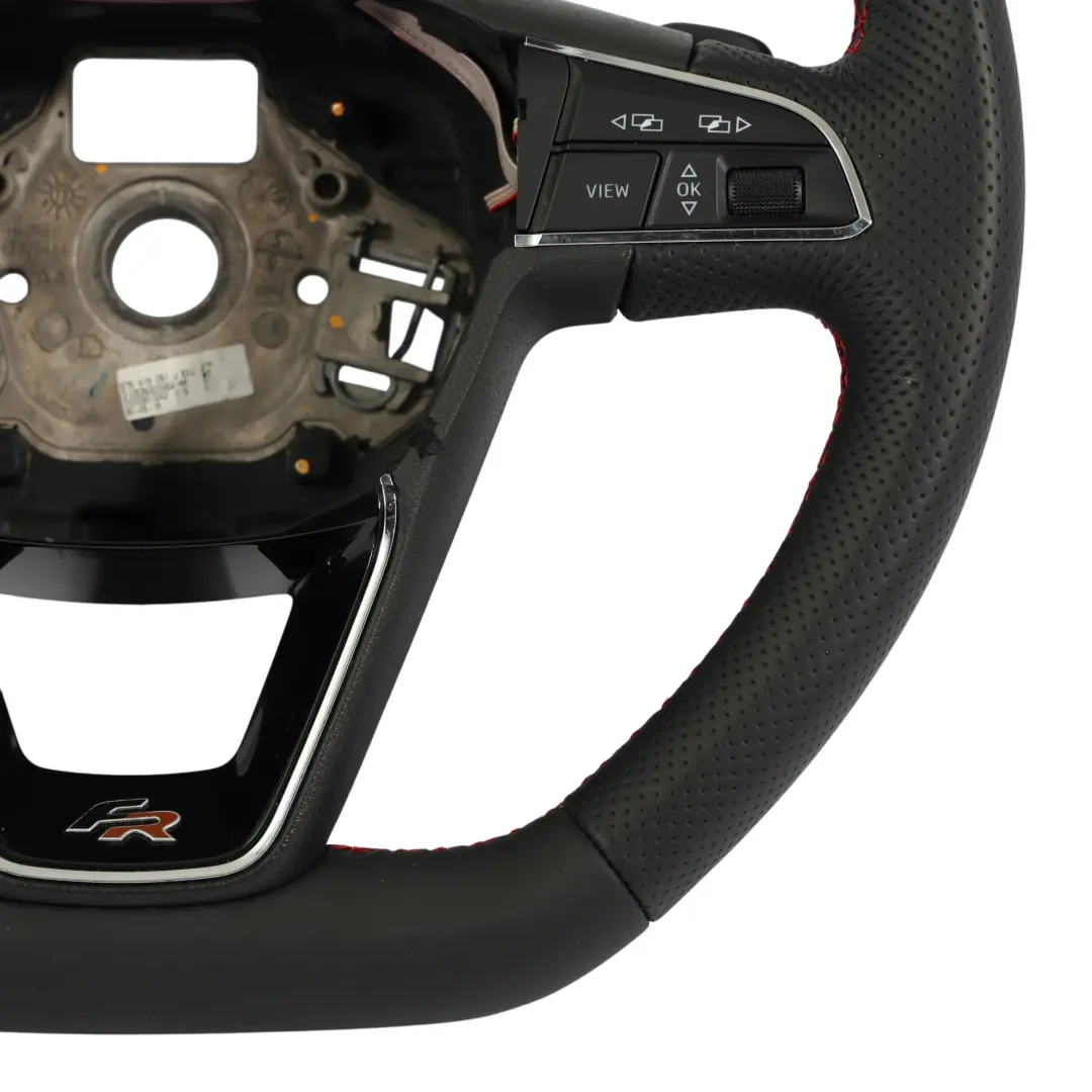 5F Ibiza Mk5 FR Volante NUOVO In Pelle Fondo Piatto per Seat Leon con numero di parte 575419091J Seat Leon 5F Ibiza Mk5 FR Volante NUOVO In Pelle Fondo Piatto - SKU 575419091J-1 - Numero di parte 575419091J