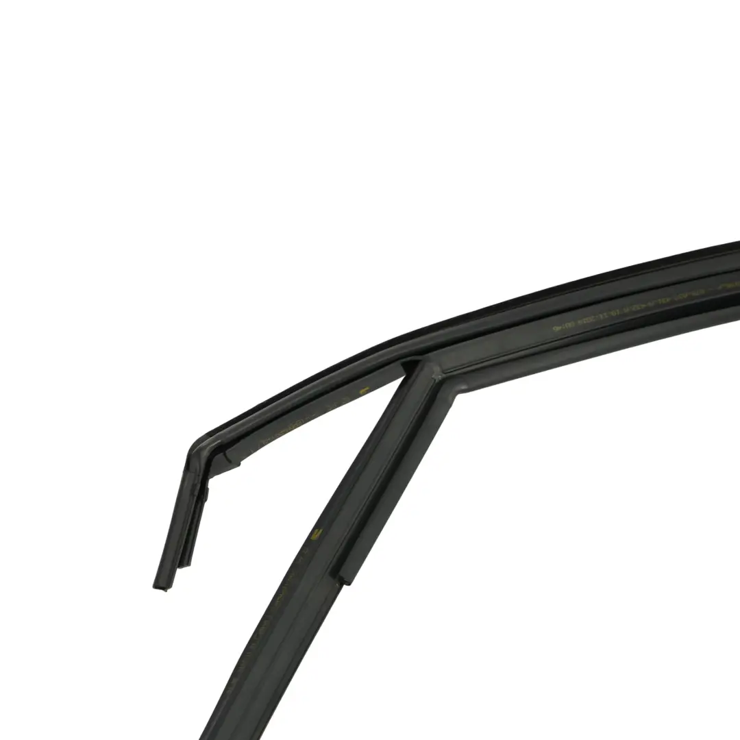 Joint De Vitre Avant Droit Côté Passager pour Seat Ateca Skoda Karoq à propos du numéro de pièce 575837432Q Seat Ateca Skoda Karoq Joint De Vitre Avant Droit Côté Passager - SKU 575837432Q - Numéro de pièce 575837432Q