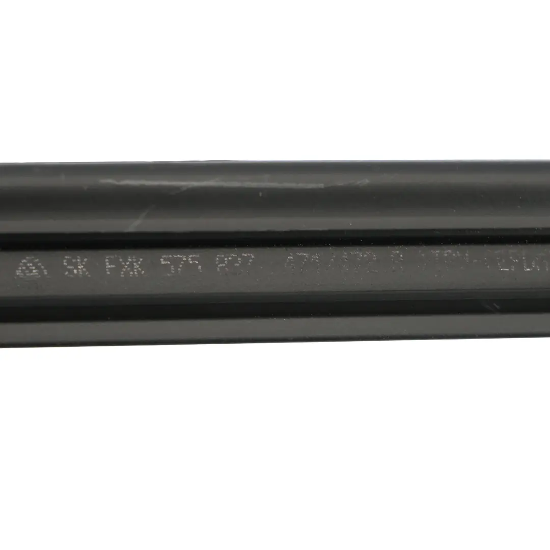 Joint D'Étanchéité De Porte Intérieure Avant Droite pour Seat Ateca à propos du numéro de pièce 575837472A Seat Ateca Joint D'Étanchéité De Porte Intérieure Avant Droite - SKU 575837472A - Numéro de pièce 575837472A