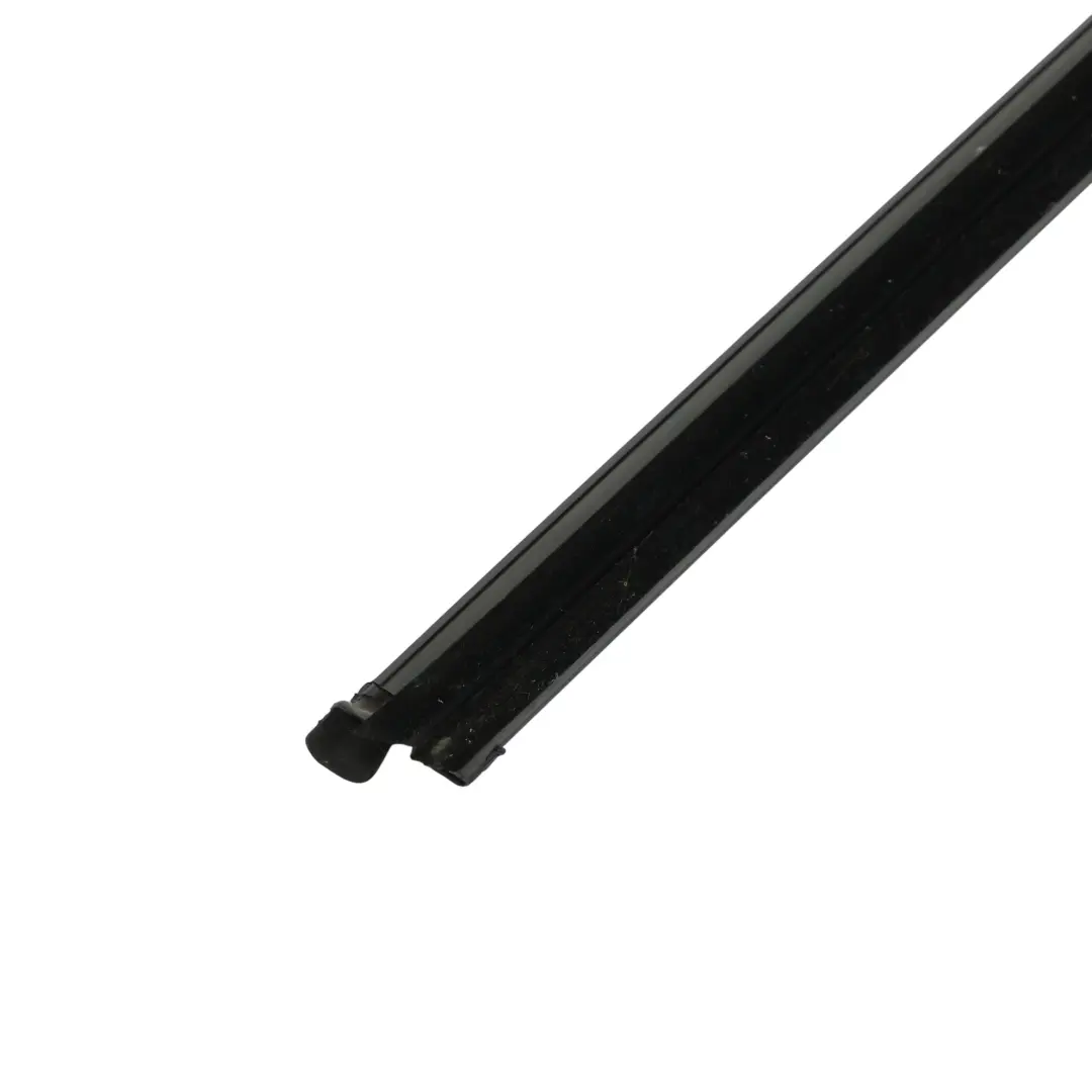 Window Aperture Seal Door Inner Front Right O/S to Seat Ateca with Part number 575837472A Seat Ateca Window Aperture Seal Door Inner Front Right O/S - SKU 575837472A - Part number 575837472A