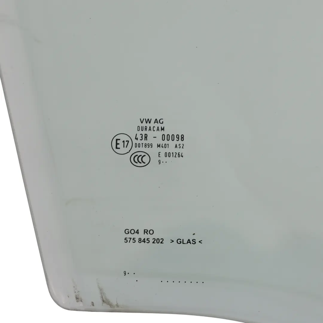 Side Window Door Front Right O/S Window Glass AS2 to Seat Ateca with Part number 575845202 Seat Ateca Side Window Door Front Right O/S Window Glass AS2 - SKU 575845202 - Part number 575845202