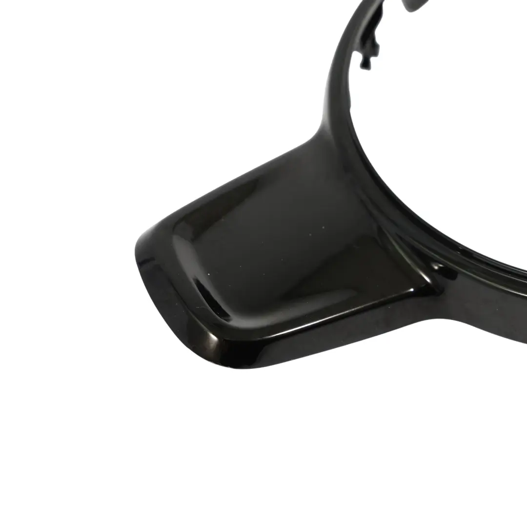 Lenk Rad Rahmen Abdeckung Trim Ebenholz Schwarz für Volkswagen Beetle mit Teilenummer 5C0419685H Volkswagen Beetle Lenk Rad Rahmen Abdeckung Trim Ebenholz Schwarz - SKU 5C0419685H - Teilenummer 5C0419685H