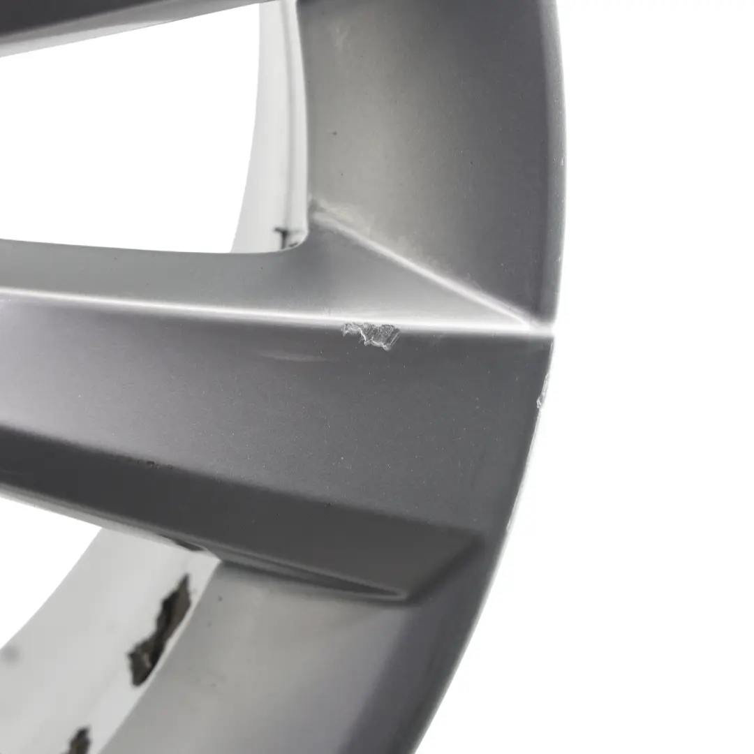 Leichtmetallfelge Silber 16" 6,5J ET:44 für VW Volkswagen New Beetle mit Teilenummer 5C0601025T VW Volkswagen New Beetle Leichtmetallfelge Silber 16" 6,5J ET:44 - SKU 5C0601025T-1 - Teilenummer 5C0601025T