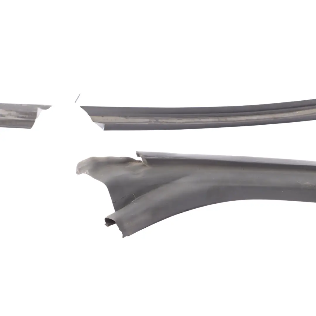 5C Seal Gasket Windscreen Frame to Volkswagen Beetle Cabrio with Part number 5C3871409C Volkswagen Beetle Cabrio 5C Seal Gasket Windscreen Frame - SKU 5C3871409C - Part number 5C3871409C