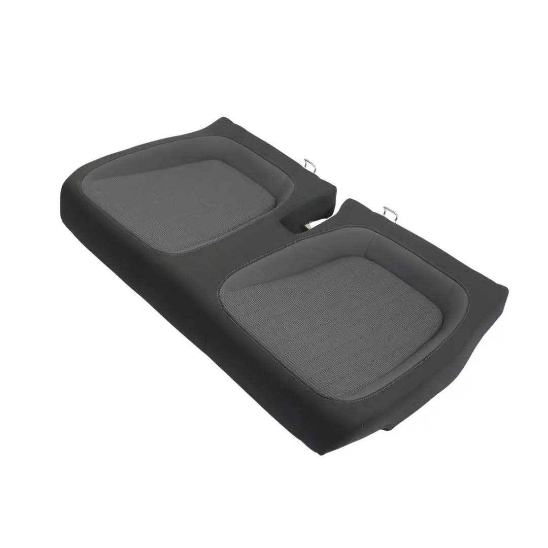 5C Cabrio Sedile Posteriore Panchina Tessuto Nero per Volkswagen Beetle con numero di parte 5C3885405R Volkswagen Beetle 5C Cabrio Sedile Posteriore Panchina Tessuto Nero - SKU 5C3885405R - Numero di parte 5C3885405R