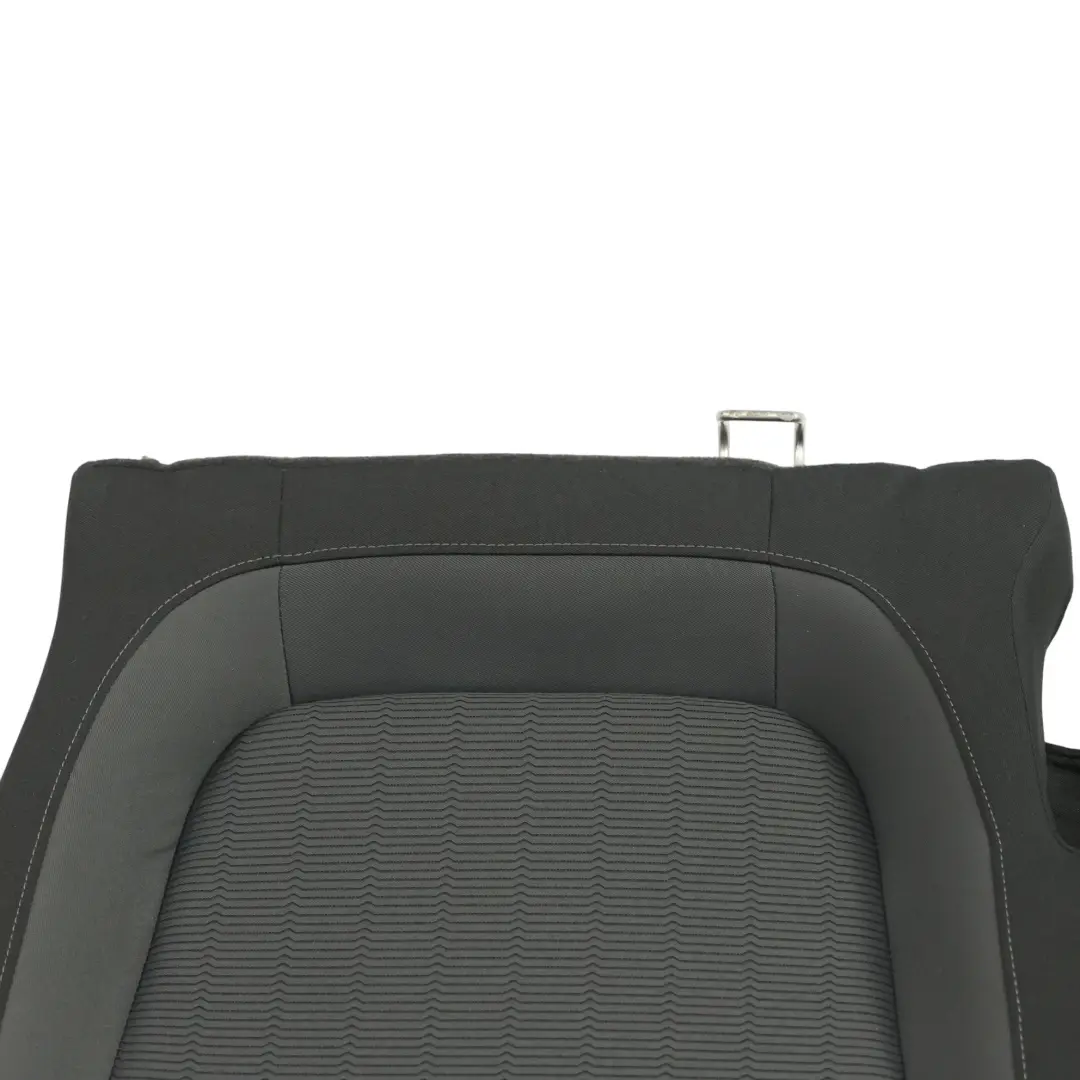 5C Cabrio Rücksitzbank Titan Schwarz Stoff für Volkswagen Beetle mit Teilenummer 5C3885405R Volkswagen Beetle 5C Cabrio Rücksitzbank Titan Schwarz Stoff - SKU 5C3885405R - Teilenummer 5C3885405R