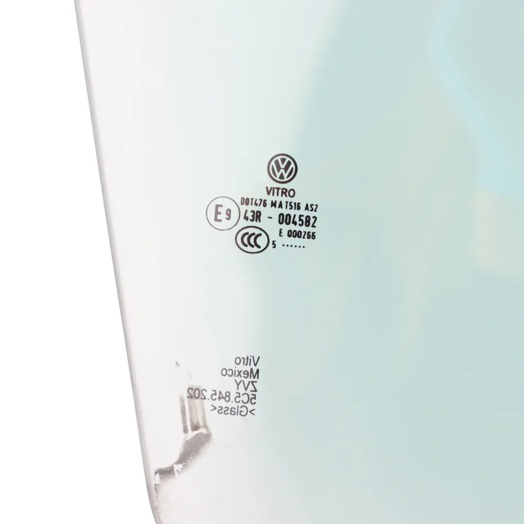Vetro Finestrino Porta Anteriore Destro AS2 per Volkswagen Beetle con numero di parte 5C5845202 Volkswagen Beetle Vetro Finestrino Porta Anteriore Destro AS2 - SKU 5C5845202 - Numero di parte 5C5845202
