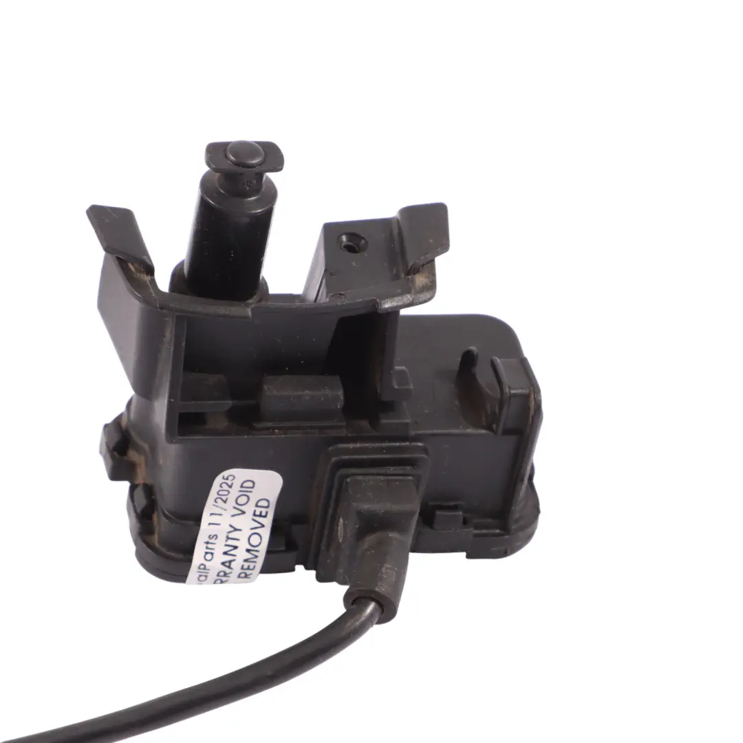 Attuatore Dello Sportello Carburante Meccanismo per Volkswagen Golf Mk7 con numero di parte 5C6810773K Volkswagen Golf Mk7 Attuatore Dello Sportello Carburante Meccanismo - SKU 5C6810773K - Numero di parte 5C6810773K