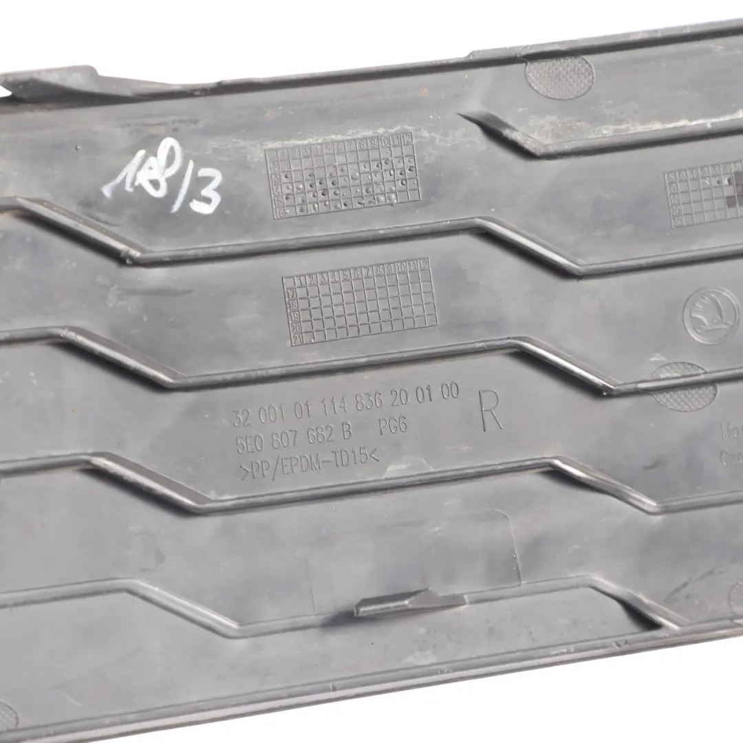 Skoda Octavia 5E Fog Light Cover Front Bumper Left N/S Grille Trim - SKU 5E0807682B - Part number 5E0807682B