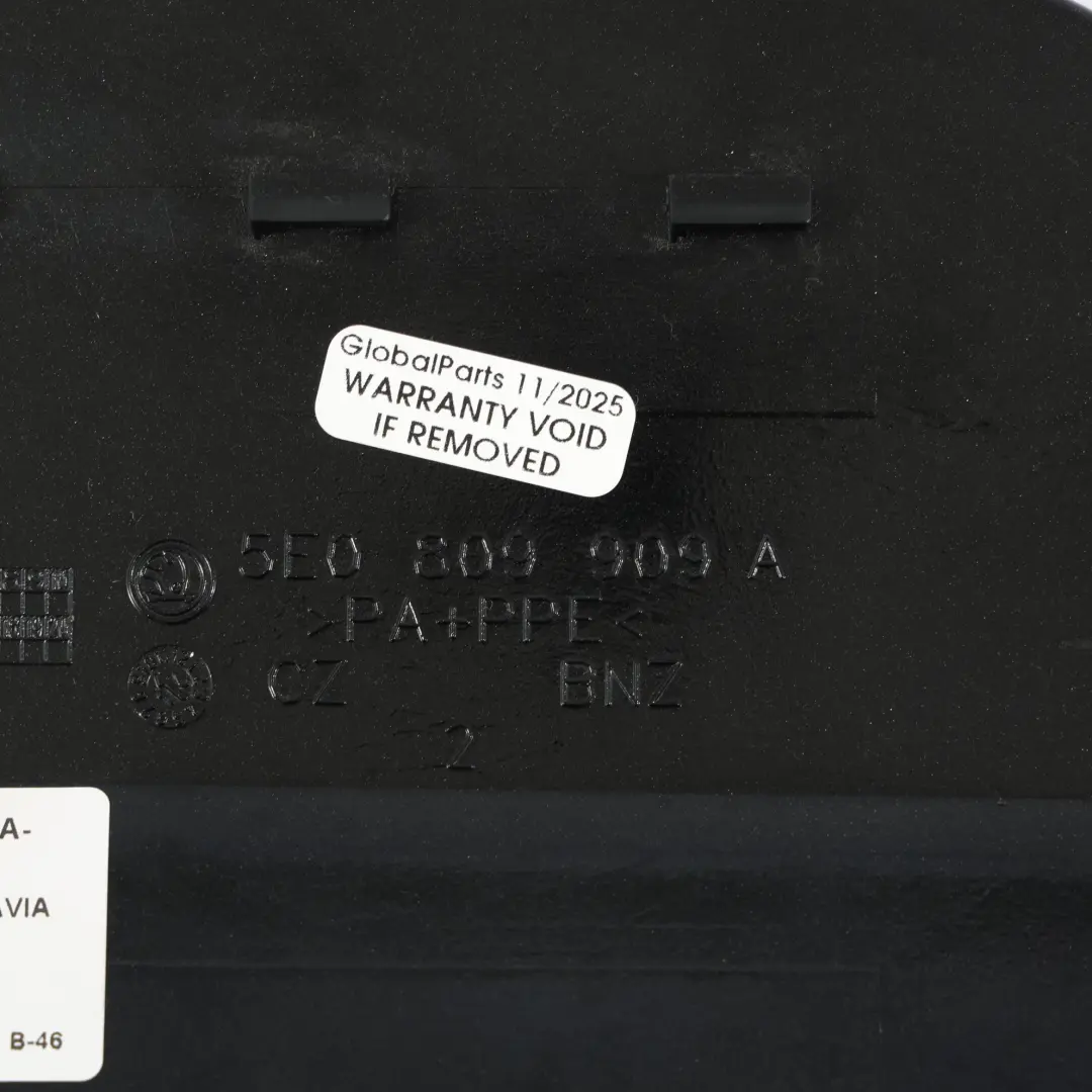 Skoda Octavia 3 Bouchon De Remplissage De Réservoir D'Essence Black Magic - F9R - SKU 5E0809909A-BMA - Numéro de pièce 5E0809909A