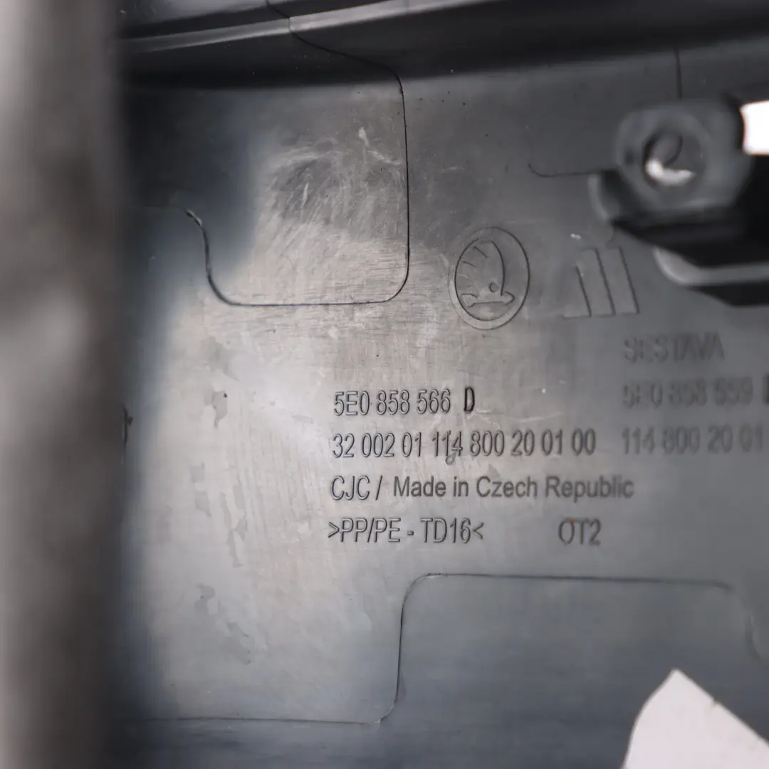 Skoda Octavia 5E Lenkrad Säule Trim Abdeckung Surround 5E0858566D - SKU 5E0858559 - Teilenummer 5E0858559