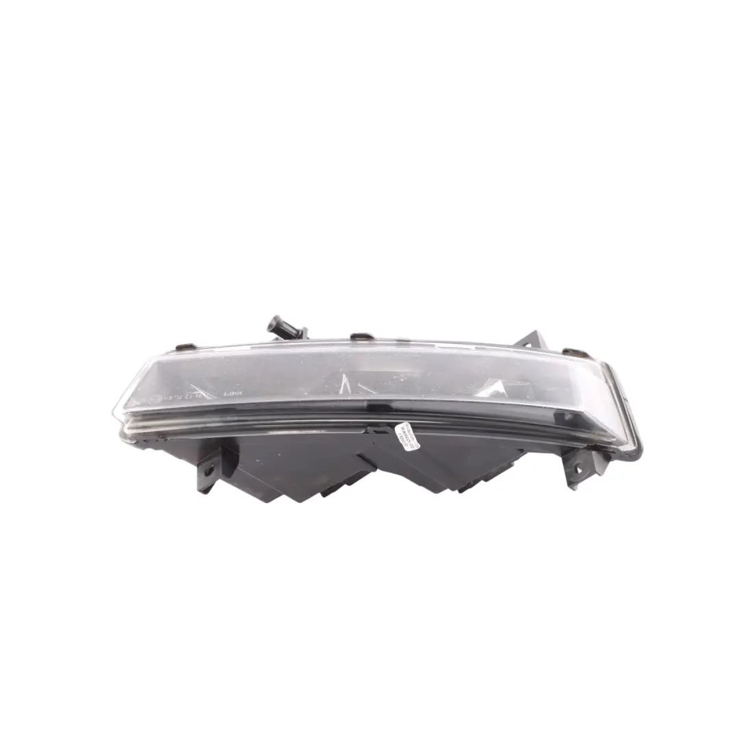 Skoda Octavia 5E Nebelscheinwerfer Halogen Vorne Rechts - SKU 5E0941702A - Teilenummer 5E0941702A