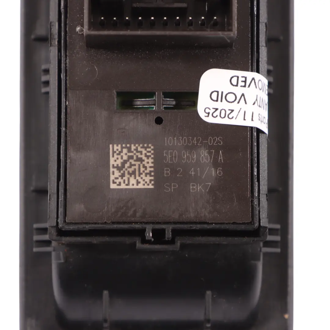 Türfensterschalter Regler Fahrerseite für Skoda Octavia 5E mit Teilenummer 5E0959857A Skoda Octavia 5E Türfensterschalter Regler Fahrerseite - SKU 5E0959857A - Teilenummer 5E0959857A