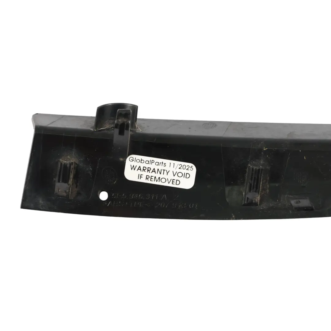 Cache De Feu Arrière Gauche pour Skoda Octavia 5E à propos du numéro de pièce 5E5945311A Skoda Octavia 5E Cache De Feu Arrière Gauche - SKU 5E5945311A - Numéro de pièce 5E5945311A