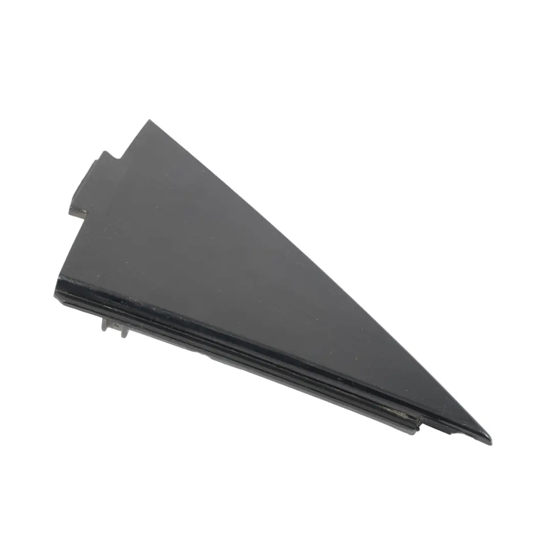 5F Mk3 5Dr Rivestimento Porta Esterno Posteriore Sinistro per Seat Leon con numero di parte 5F4839637C Seat Leon 5F Mk3 5Dr Rivestimento Porta Esterno Posteriore Sinistro - SKU 5F4839637C - Numero di parte 5F4839637C