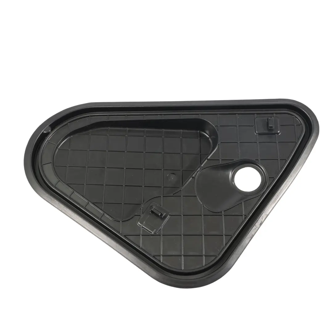 Seat Leon FR 5F 4D Embellecedor Puerta Trasera Izquierda - SKU 5F4839915B - Número de pieza 5F4839915B