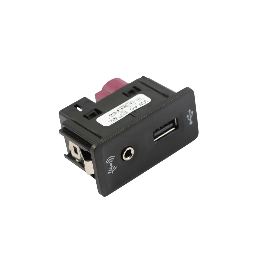 Złącza Ładowania Multimediów USB AUX do VW Volkswagen Golf Mk7 o numerze 5G0035222F VW Volkswagen Golf Mk7 Złącza Ładowania Multimediów USB AUX - SKU 5G0035222F - Numer Części 5G0035222F