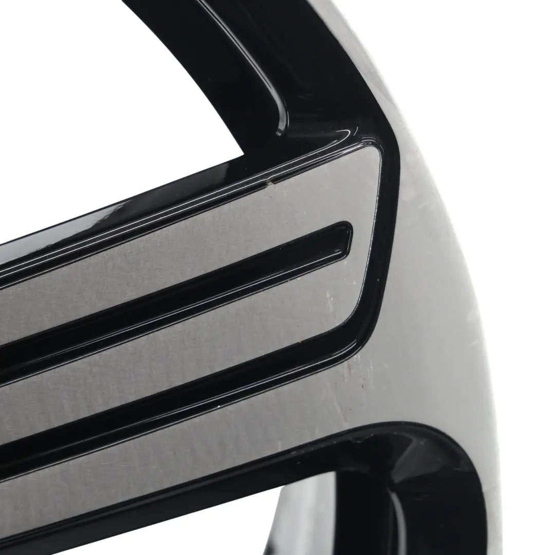 Leicht Metall Felge Schwarz 18" 8,5J ET:49 für Volkswagen Golf Mk7 VII mit Teilenummer 5G0601025AG Volkswagen Golf Mk7 VII Leicht Metall Felge Schwarz 18" 8,5J ET:49 - SKU 5G0601025AG-1 - Teilenummer 5G0601025AG