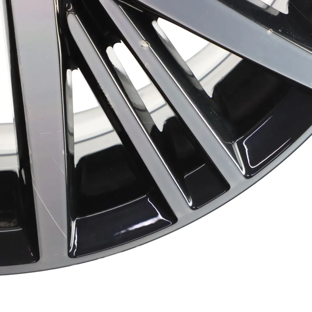 Llanta De Aleación Plata 16" 6.5J ET:46 para Volkswagen Golf Mk7 con número de pieza 5G0601025CD Volkswagen Golf Mk7 Llanta De Aleación Plata 16" 6.5J ET:46 - SKU 5G0601025CD-1 - Número de pieza 5G0601025CD