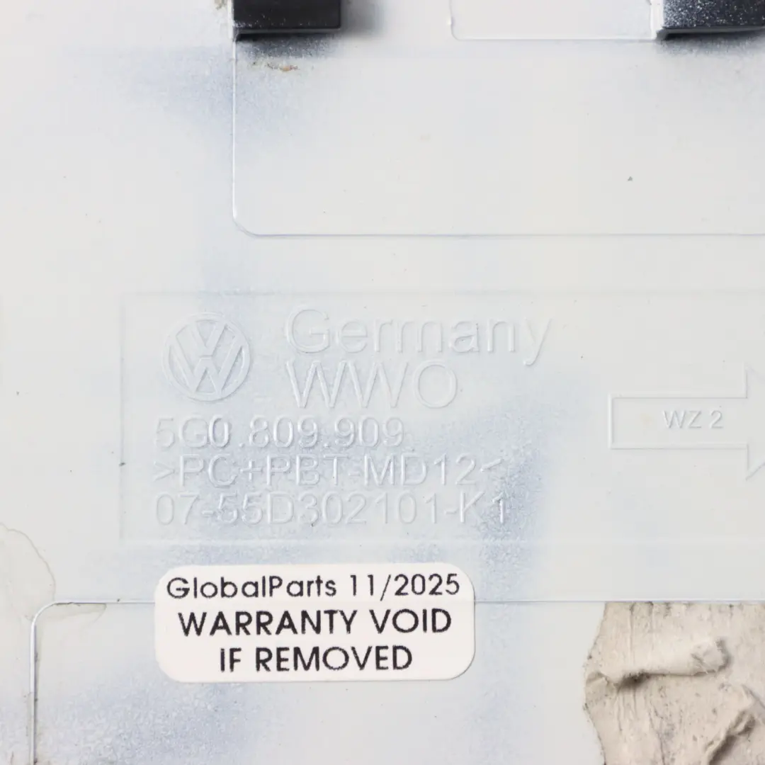 VW Golf Mk7 Kraftstoffeinfüllstutzen Klappenabdeckung Pure White - C9A - SKU 5G0809909-PWH - Teilenummer 5G0809909