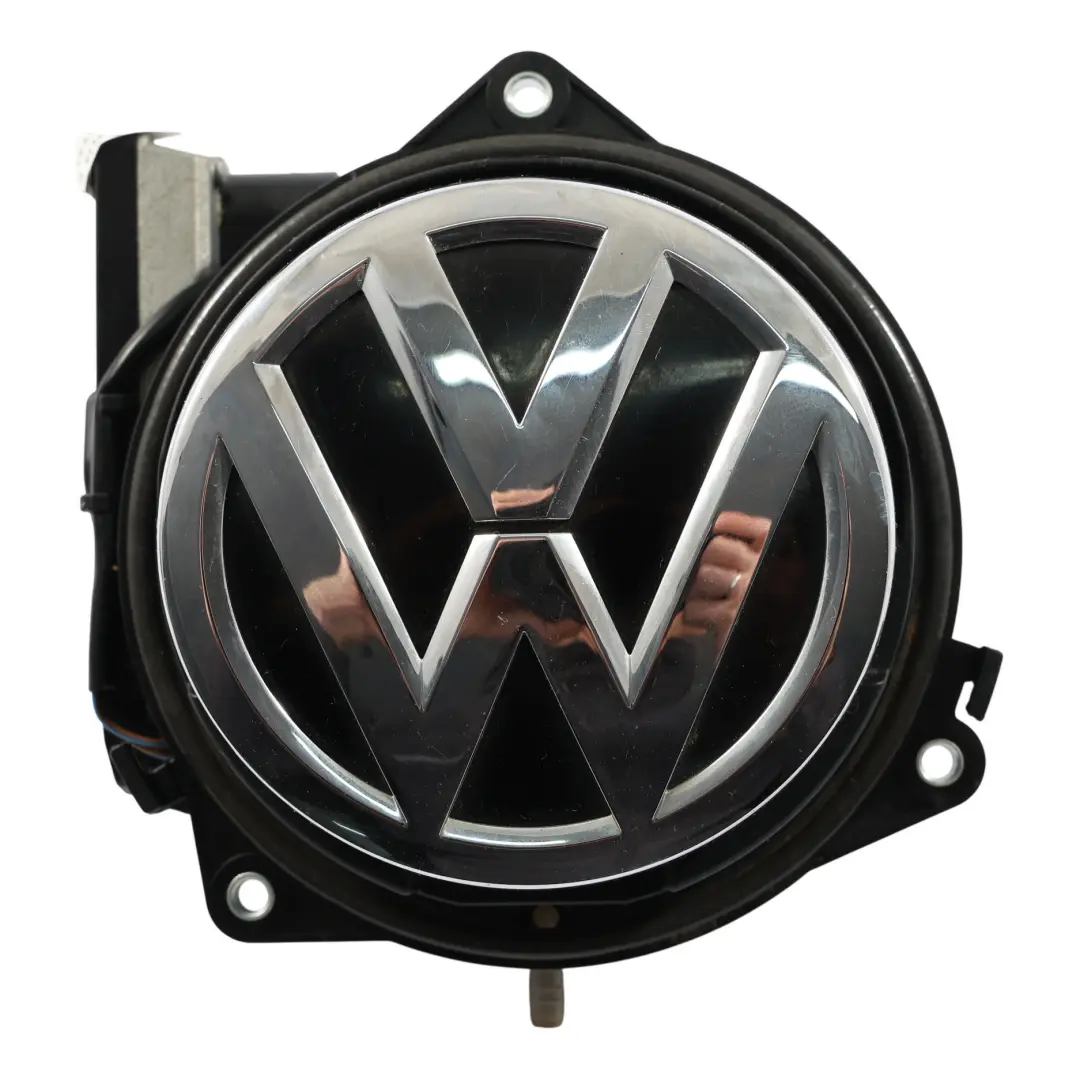 Emblema Bagagliaio Maniglia Pulsante Badge Apertura per VW Volkswagen Mk7 con numero di parte 5G0827469F VW Volkswagen Mk7 Emblema Bagagliaio Maniglia Pulsante Badge Apertura - SKU 5G0827469F - Numero di parte 5G0827469F