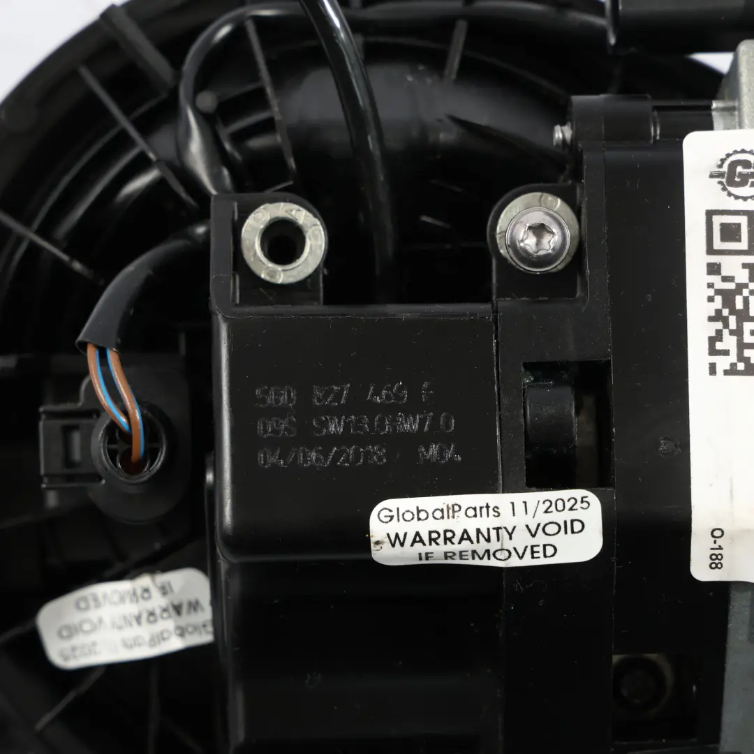 VW Volkswagen Mk7 Klamka Emblemat Logo Znaczek Klapy Bagażnika - SKU 5G0827469F - Numer Części 5G0827469F