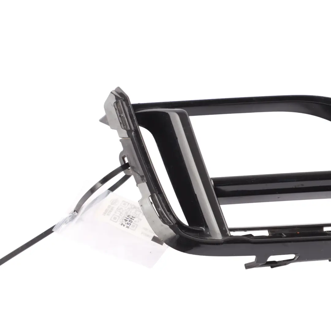 5G Front Bumper Fog light Grille Cover Left N/S to Volkswagen Golf Mk7 with Part number 5G0853665R Volkswagen Golf Mk7 5G Front Bumper Fog light Grille Cover Left N/S - SKU 5G0853665R - Part number 5G0853665R