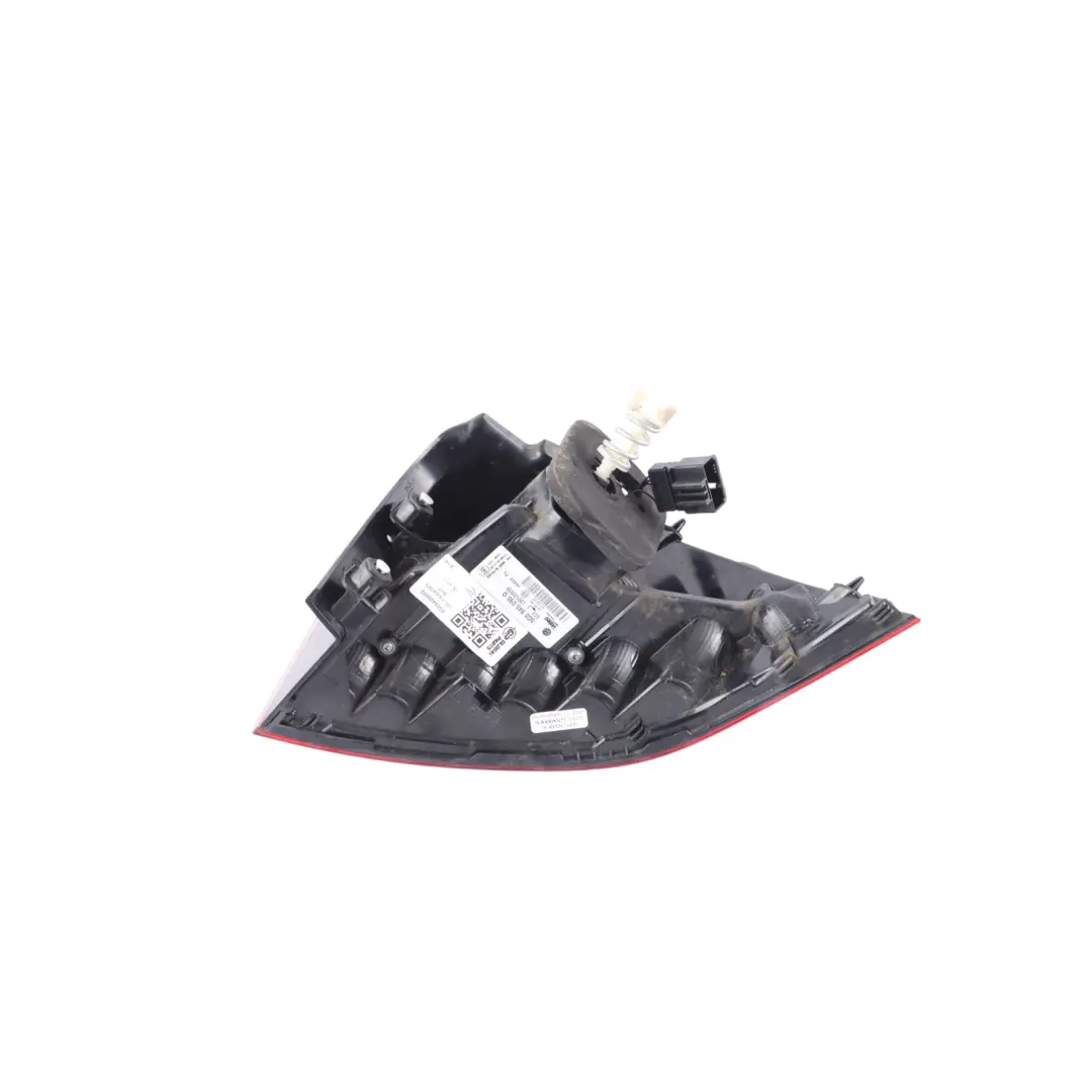 5G Light Lamp Rear Taillight Left Outer N/S to Volkswagen Golf with Part number 5G0945095Q Volkswagen Golf 5G Light Lamp Rear Taillight Left Outer N/S - SKU 5G0945095Q - Part number 5G0945095Q