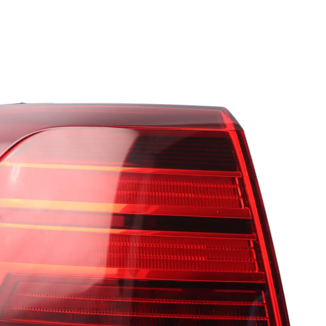 Volkswagen Golf 5G Light Lamp Rear Taillight Left Outer N/S - SKU 5G0945095Q - Part number 5G0945095Q