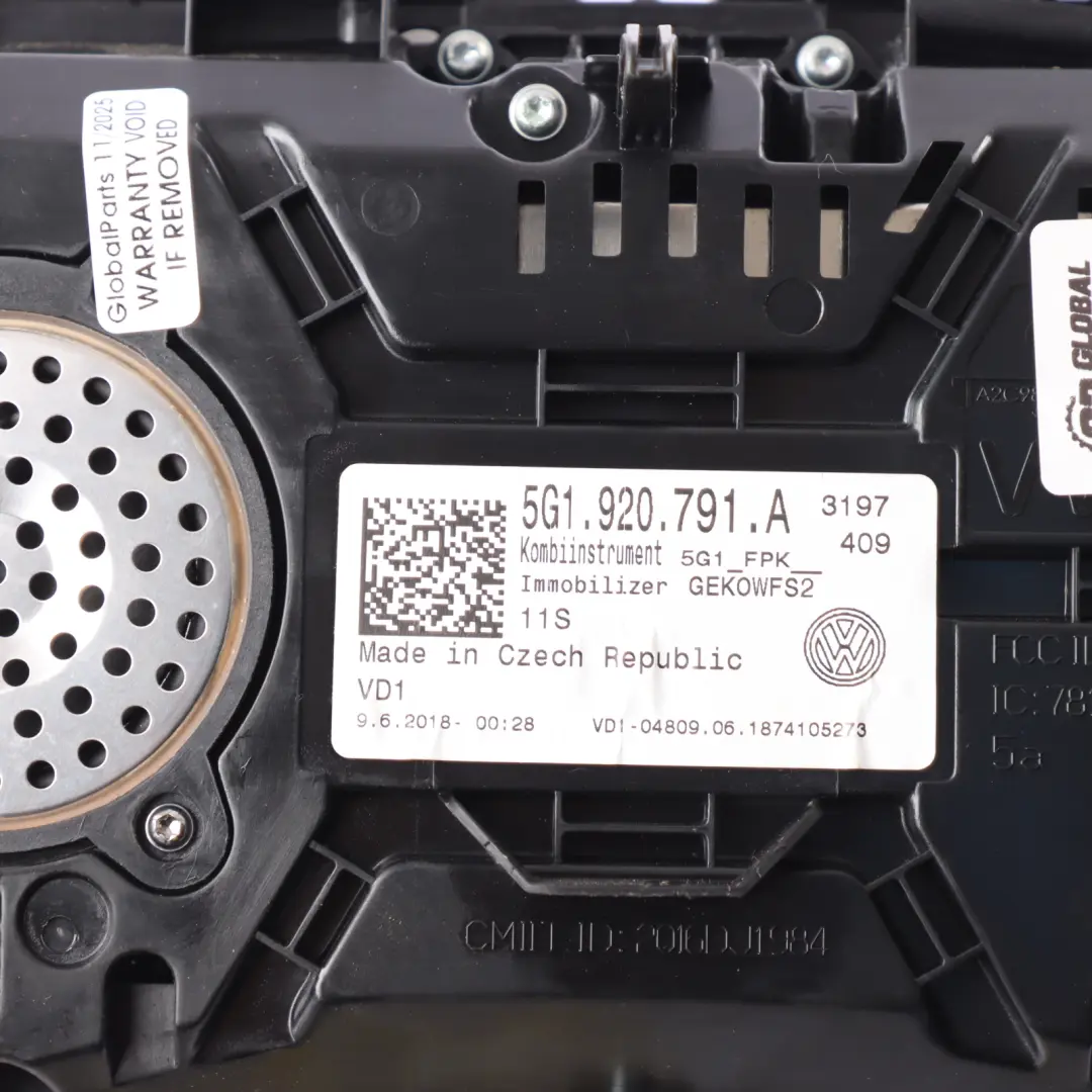 Instrument Cluster Display Screen Speedometer to Volkswagen Golf VII with Part number 5G1920791A Volkswagen Golf VII Instrument Cluster Display Screen Speedometer - SKU 5G1920791A - Part number 5G1920791A