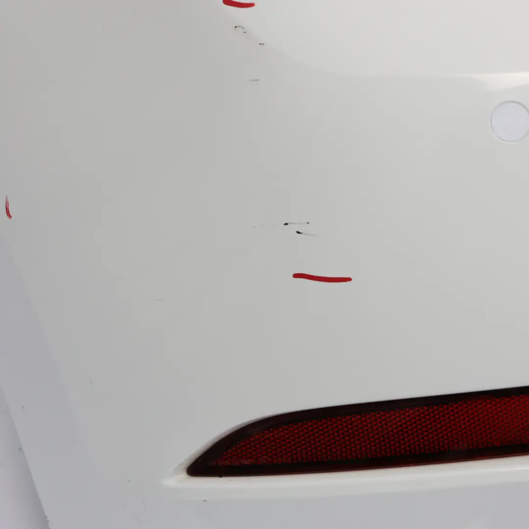 Tylny Zderzak Pure White Biały - C9A do Volkswagen VW Golf Mk7 o numerze 5G6807417BQ Volkswagen VW Golf Mk7 Tylny Zderzak Pure White Biały - C9A - SKU 5G6807417BQ-PWH - Numer Części 5G6807417BQ