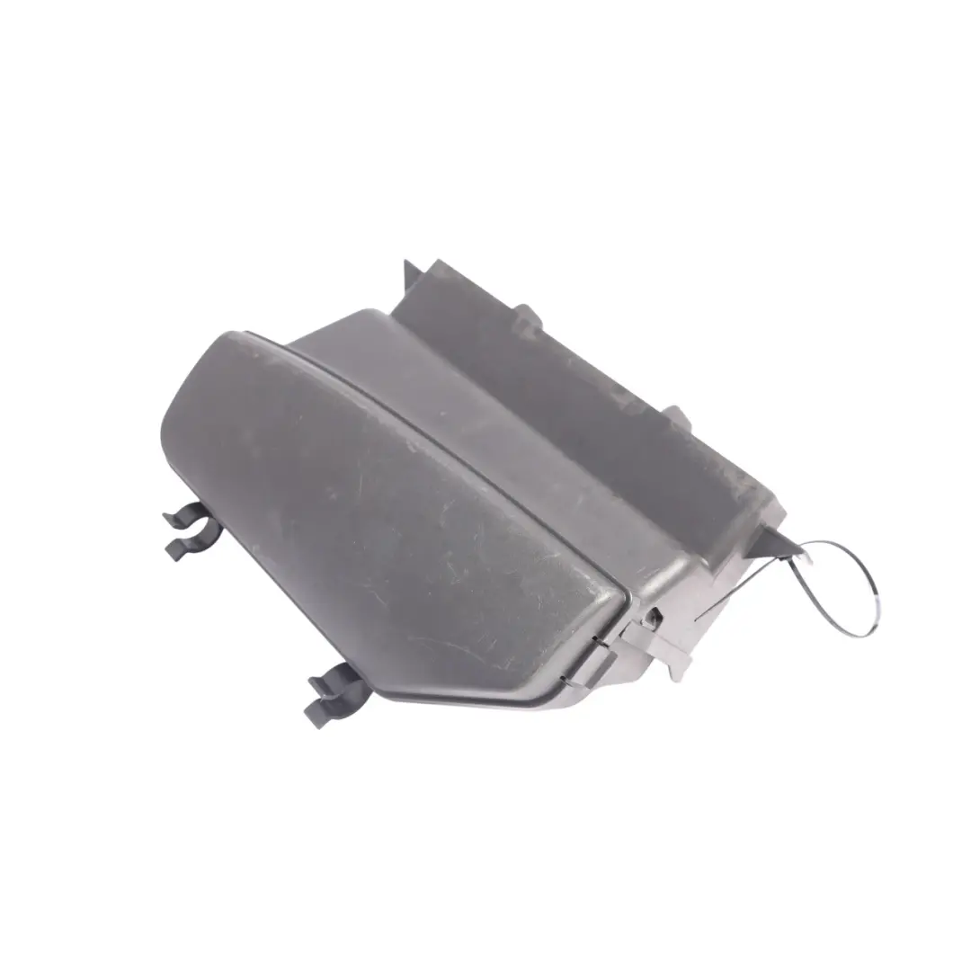 Mk3 Osłona Kanał Dolotu Powietrza 2.0 TDI do Volkswagen Scirocco o numerze 5K7805962 Volkswagen Scirocco Mk3 Osłona Kanał Dolotu Powietrza 2.0 TDI - SKU 5K7805962 - Numer Części 5K7805962