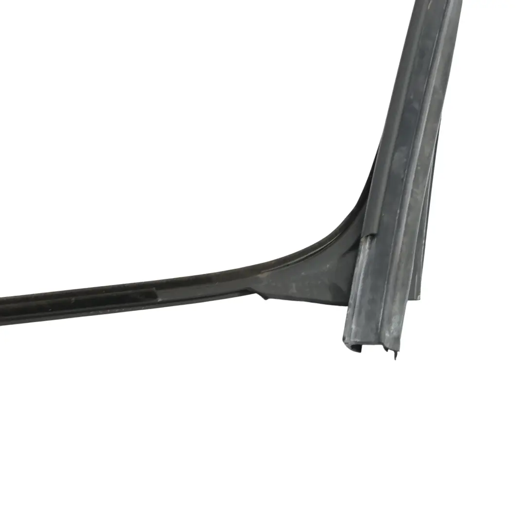 Joint Étanchéité Guide Vitre Porte Avant Droit Côté pour Skoda Yeti 5L à propos du numéro de pièce 5L0837432J Skoda Yeti 5L Joint Étanchéité Guide Vitre Porte Avant Droit Côté - SKU 5L0837432J - Numéro de pièce 5L0837432J