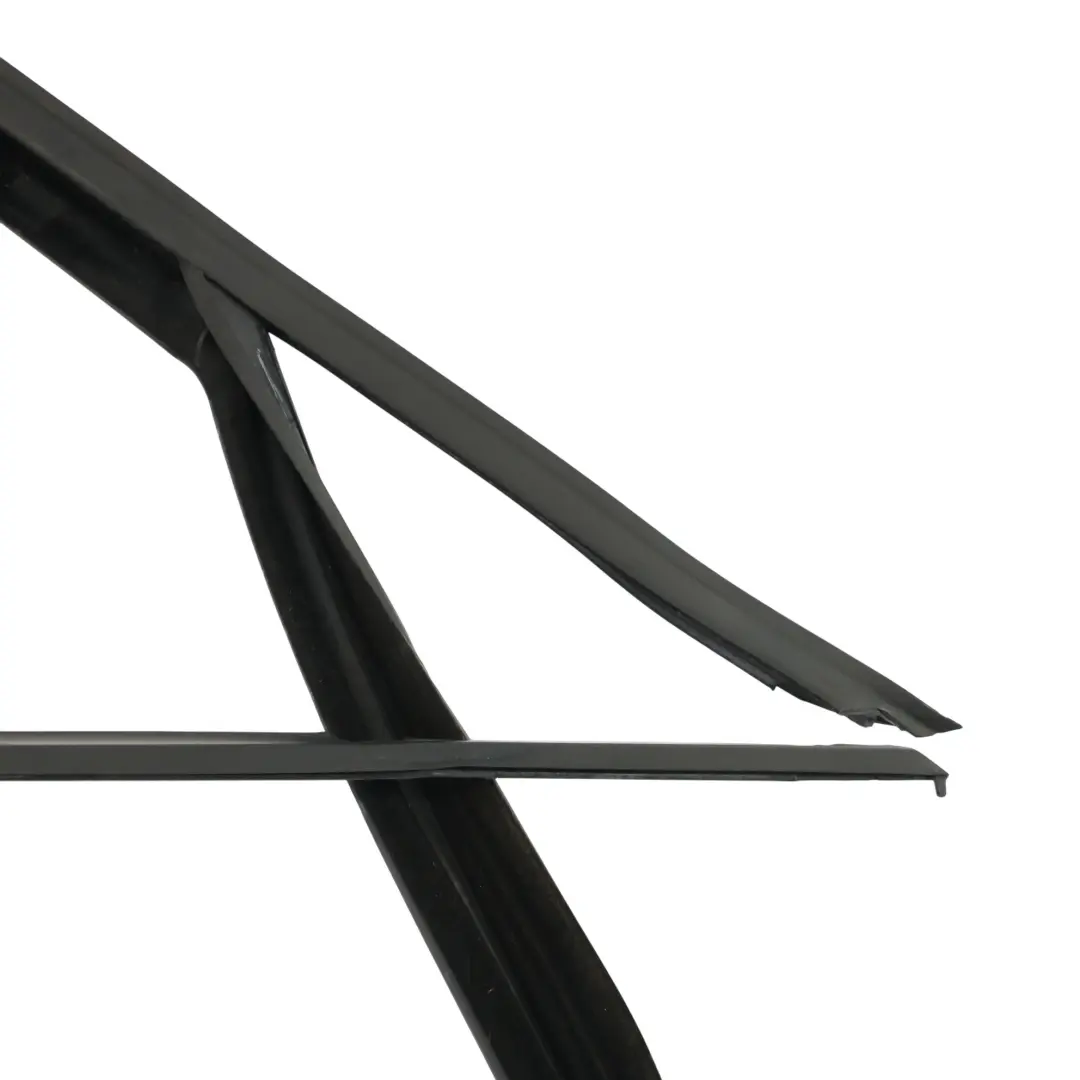 Skoda Yeti 5L Door Window Guide Frame Seal Gasket Front Right O/S - SKU 5L0837432J - Part number 5L0837432J