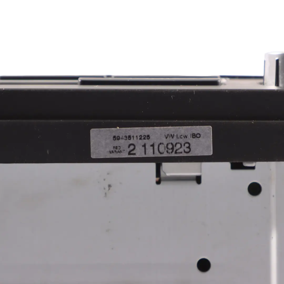 VW Volkswagen Polo Mk5 Radio Control Head Unit CD Player MP3 - SKU 5M0035186J - Part number 5M0035186J