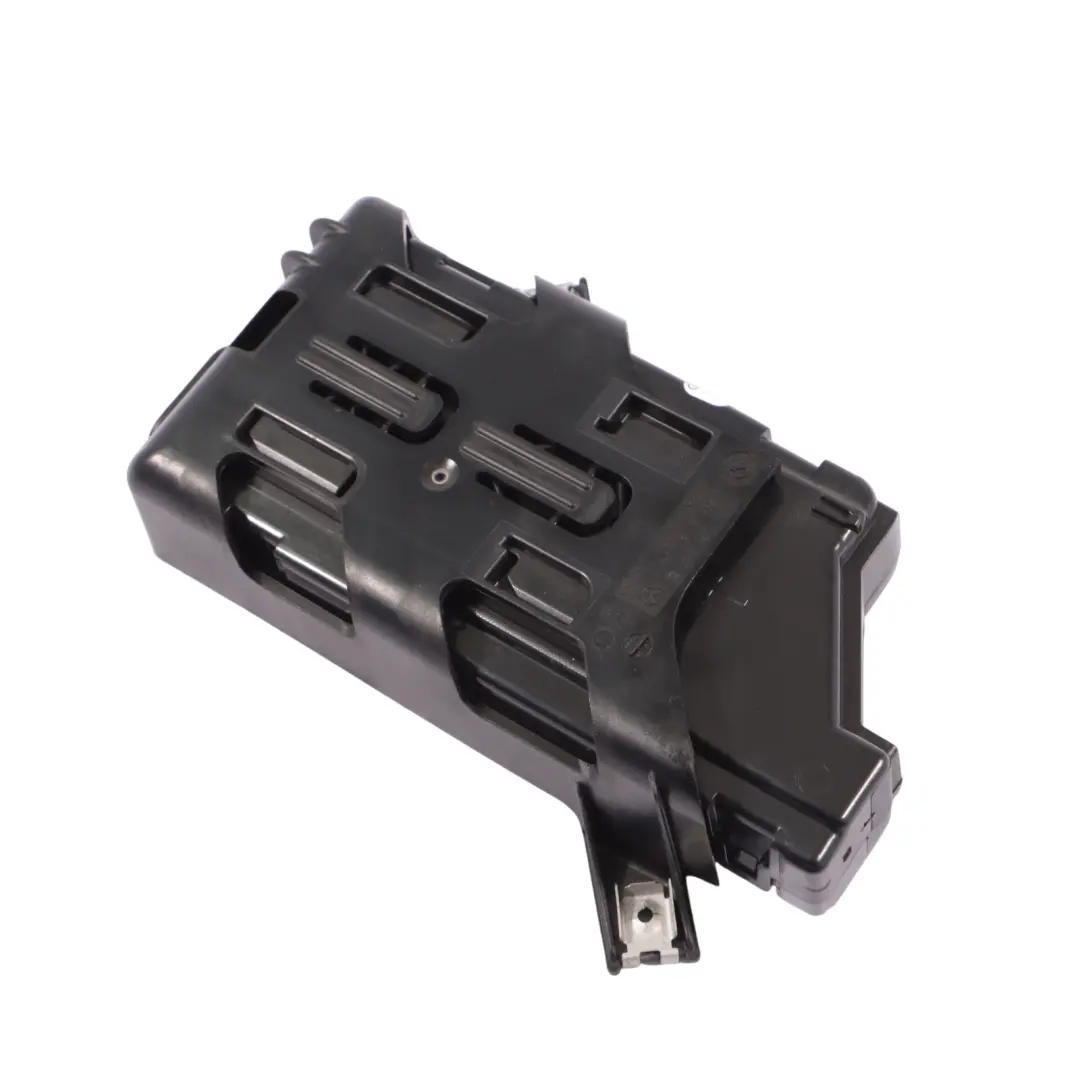 Moduł Interfejsu Multimedia do VW Volkswagen Polo 6R o numerze 5N0035342E VW Volkswagen Polo 6R Moduł Interfejsu Multimedia - SKU 5N0035342E - Numer Części 5N0035342E