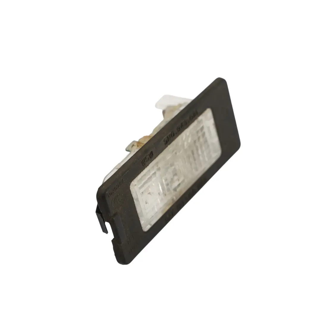 Volkswagen Touareg 7P Lampada Luce Targa Posteriore - SKU 5N0943021 - Numero di parte 5N0943021
