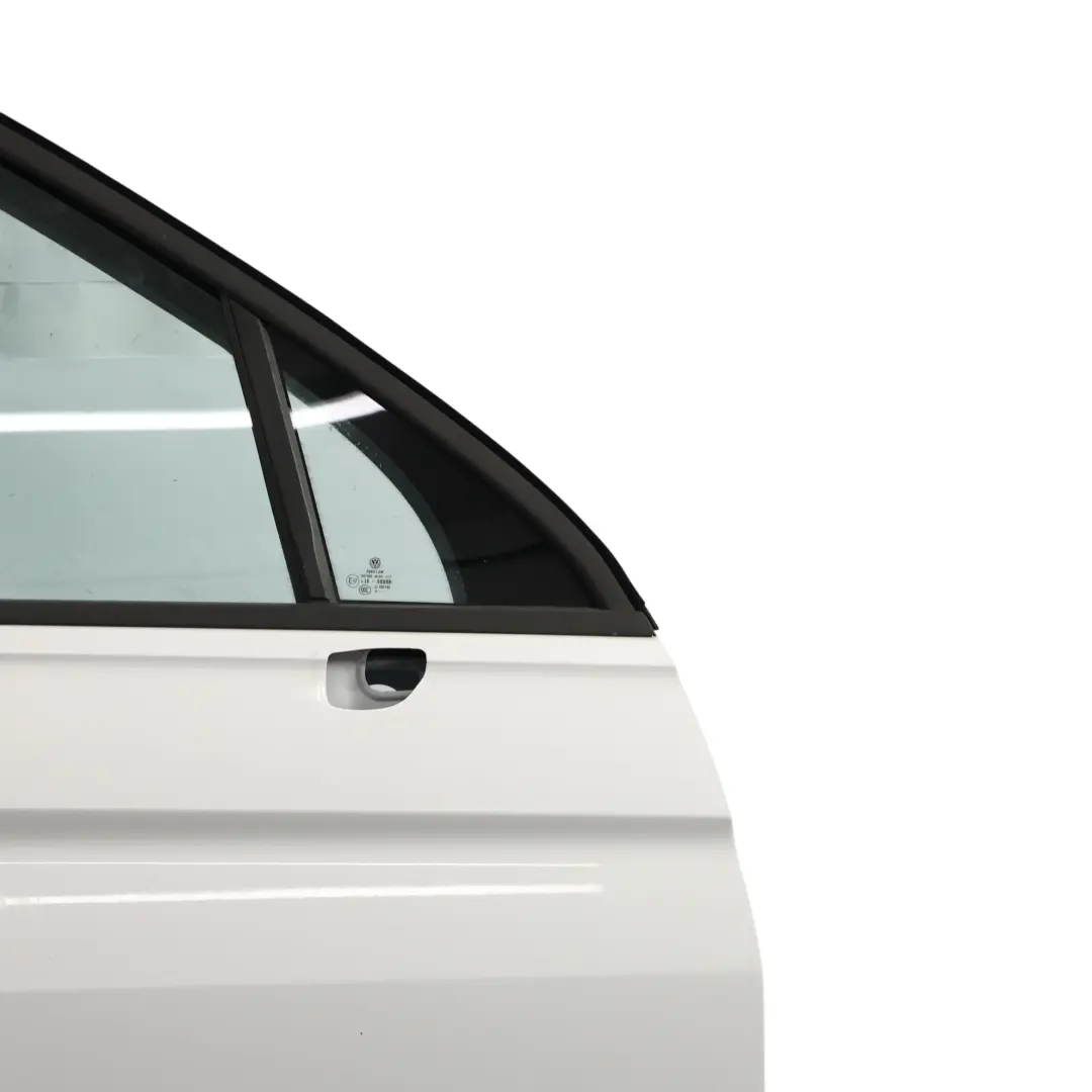 Droit Pure White Blanc - C9A pour Volkswagen VW Tiguan AX1 Avant à propos du numéro de pièce 5NA831056N Volkswagen VW Tiguan AX1 Avant Droit Pure White Blanc - C9A - SKU 5NA831056N-PWH - Numéro de pièce 5NA831056N