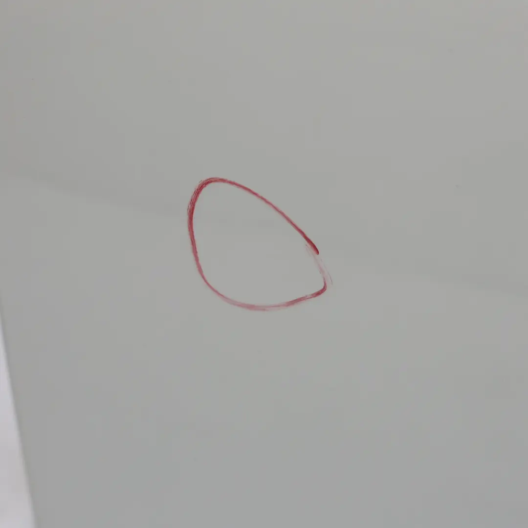 Puerta Trasera Izquierda Pure White Blanco - C9A para Volkswagen VW Tiguan AX1 con número de pieza 5NA833055J Volkswagen VW Tiguan AX1 Puerta Trasera Izquierda Pure White Blanco - C9A - SKU 5NA833055J-PWH - Número de pieza 5NA833055J