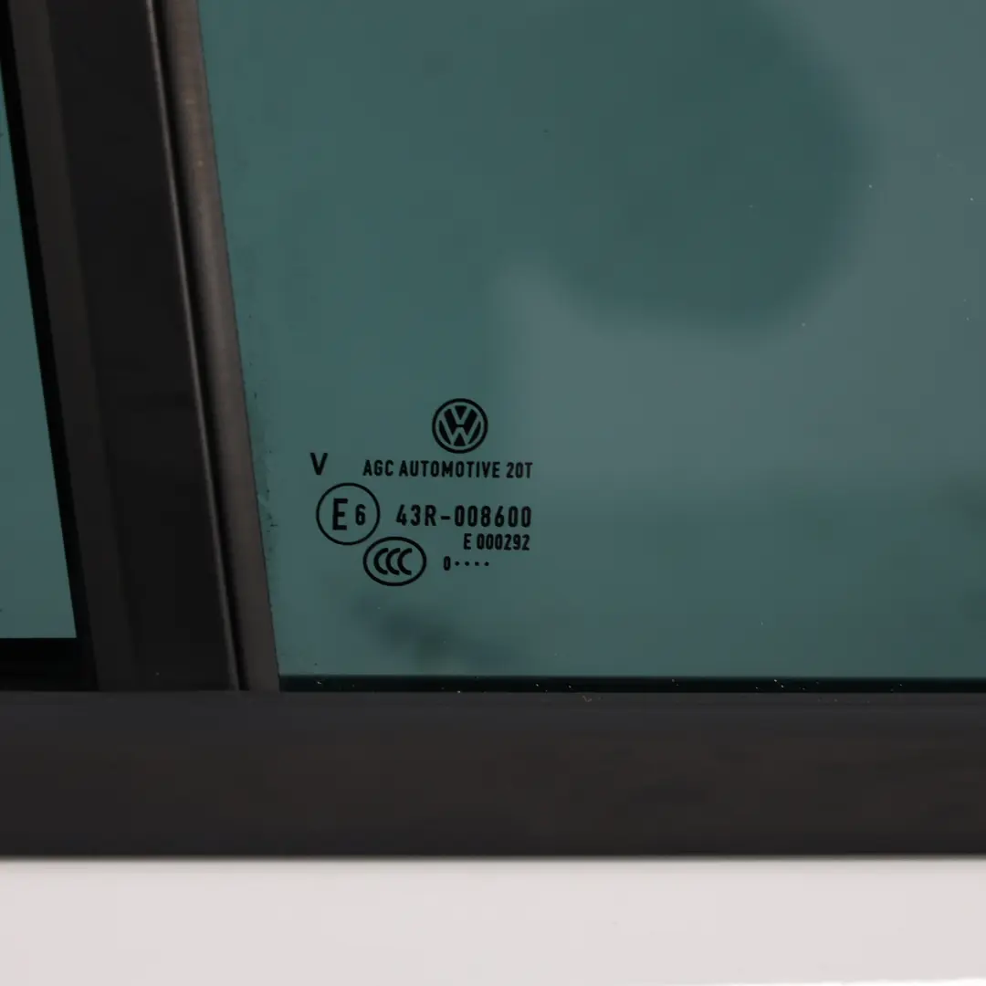 Puerta Trasera Derecha Pure White Blanco - C9A para Volkswagen VW Tiguan AX1 con número de pieza 5NA833056J Volkswagen VW Tiguan AX1 Puerta Trasera Derecha Pure White Blanco - C9A - SKU 5NA833056J-PWH - Número de pieza 5NA833056J