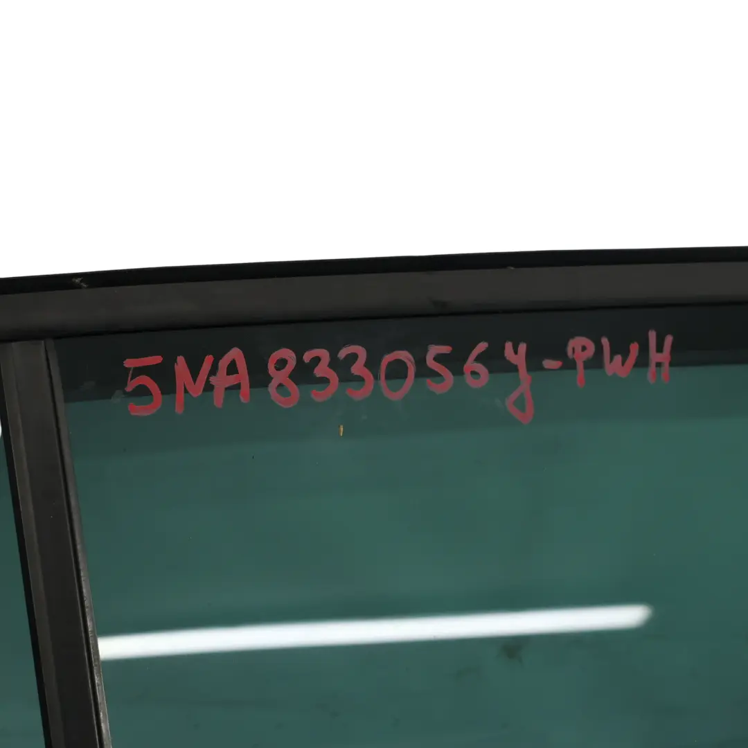 Arrière Droite Pure White Blanc - C9A pour Volkswagen VW Tiguan AX1 Porte à propos du numéro de pièce 5NA833056J Volkswagen VW Tiguan AX1 Porte Arrière Droite Pure White Blanc - C9A - SKU 5NA833056J-PWH - Numéro de pièce 5NA833056J