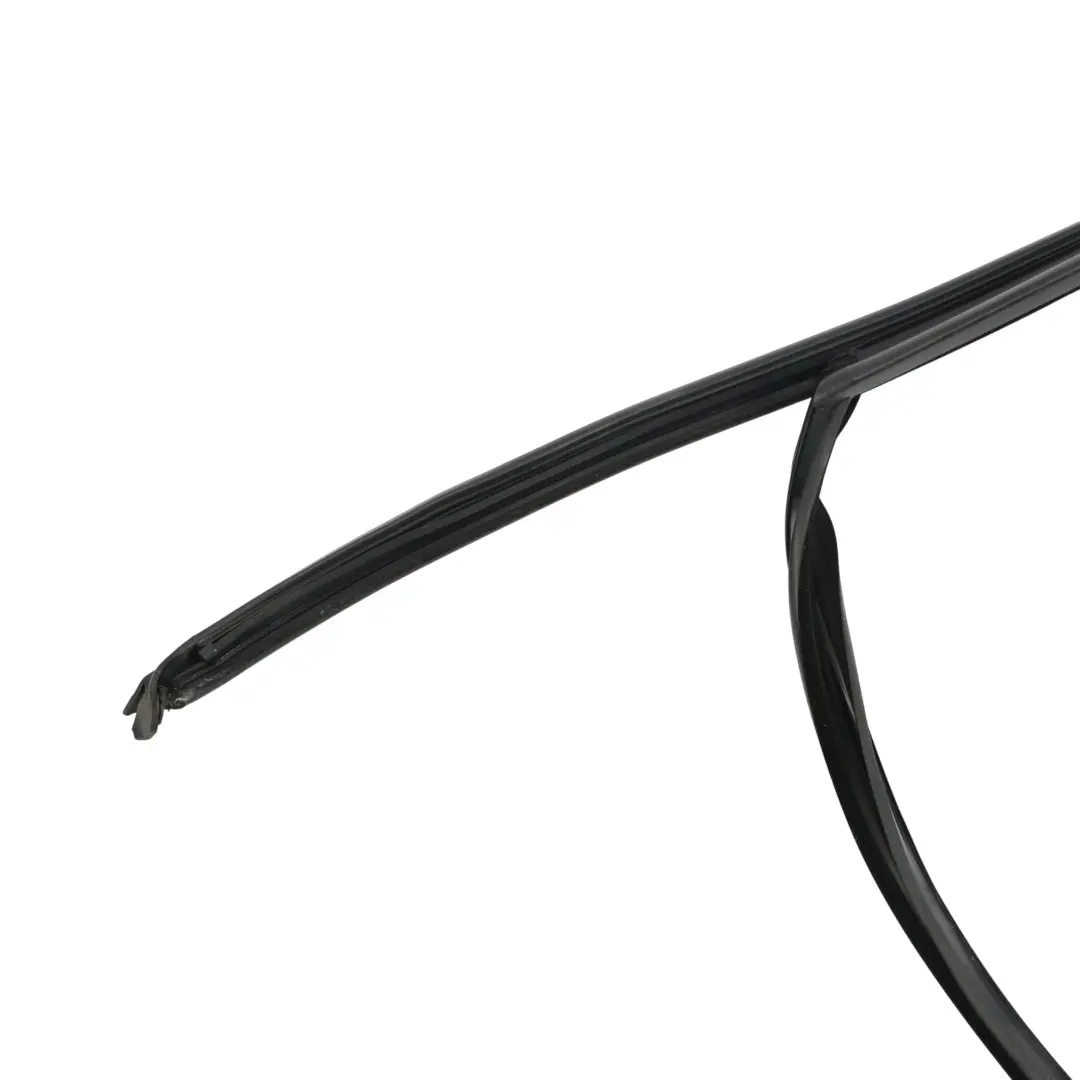 VW Tiguan AX1 Burlete De Ventana De Puerta Delantera Derecha - SKU 5NA837432D - Número de pieza 5NA837432D